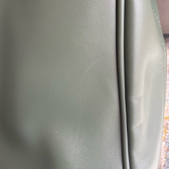 SOLD - Matt and Nat Evelyn Work Tote Crossbody - Picture 10 of 16